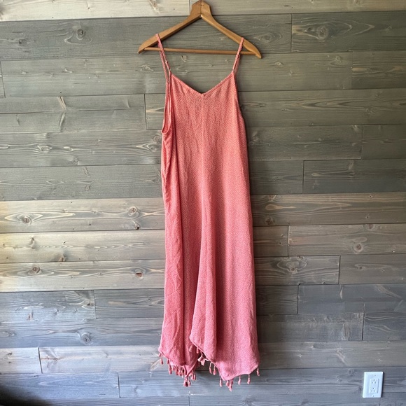 Coverup - Picture 2 of 6